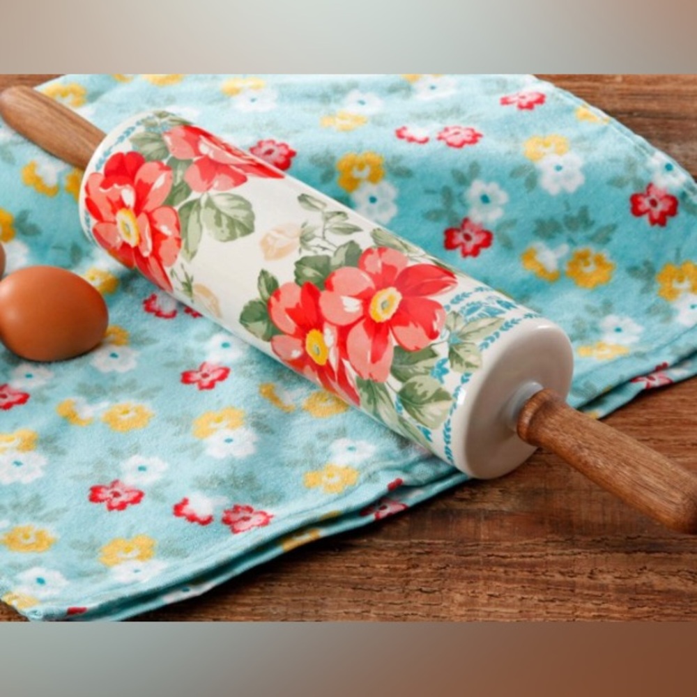 The Pioneer Woman Rolling Pin Vintage Floral